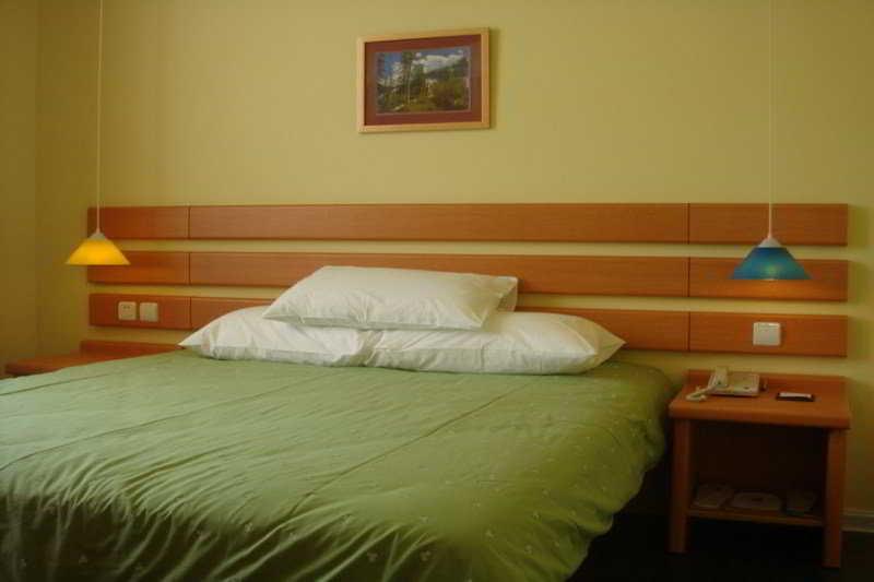 Home Inn Tianjin Weijin Road Tianjin University エクステリア 写真