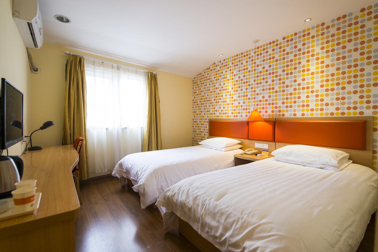 Home Inn Tianjin Weijin Road Tianjin University エクステリア 写真